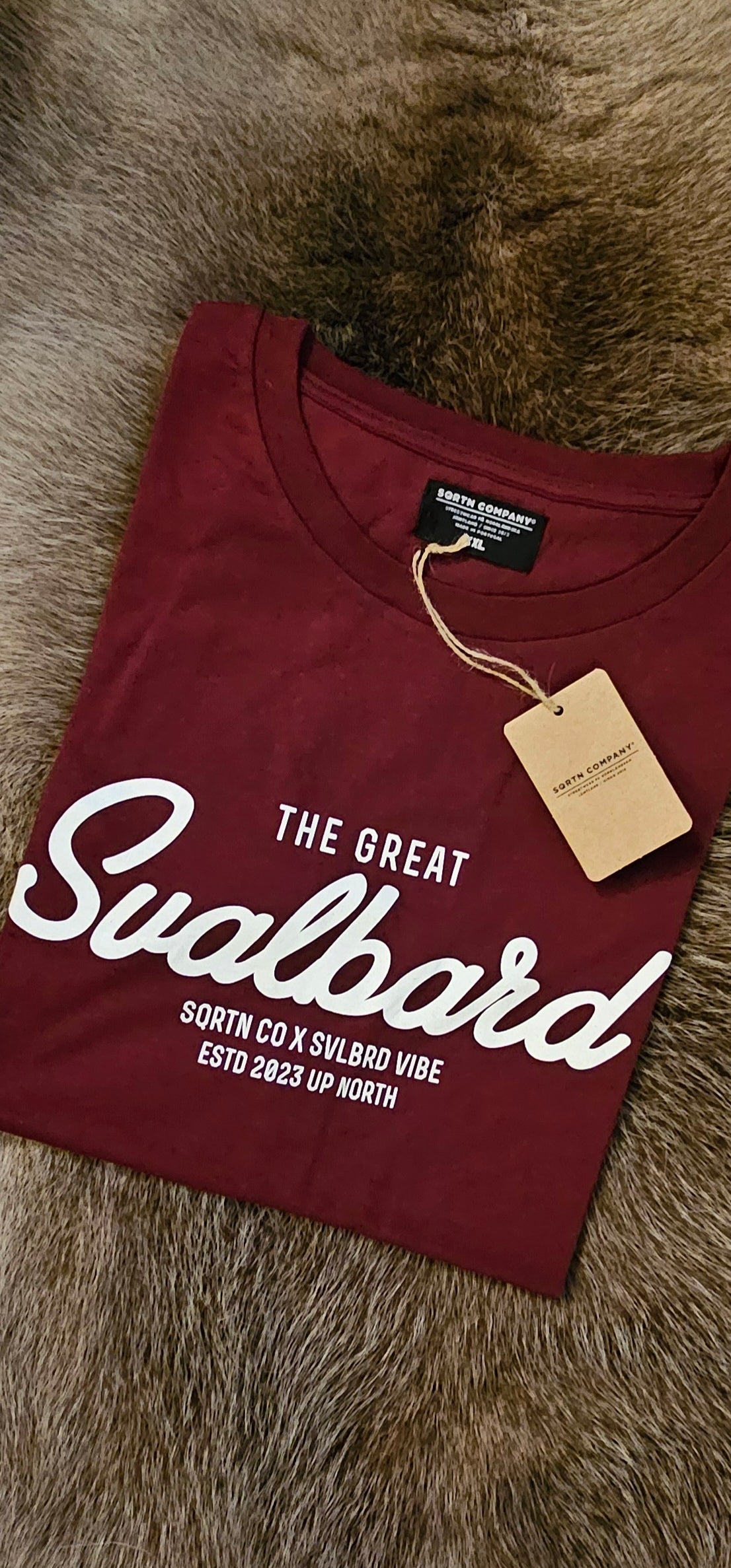 THE GREAT SVALBARD T-SHIRT MAROON